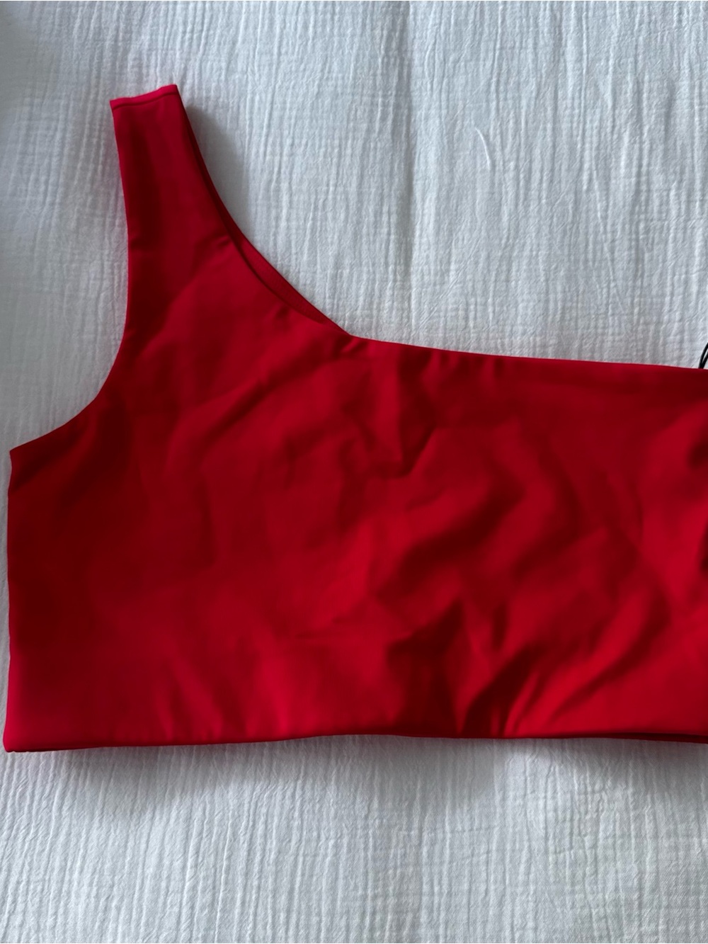 girlfriend collective Red One-Shoulder Sports Bra